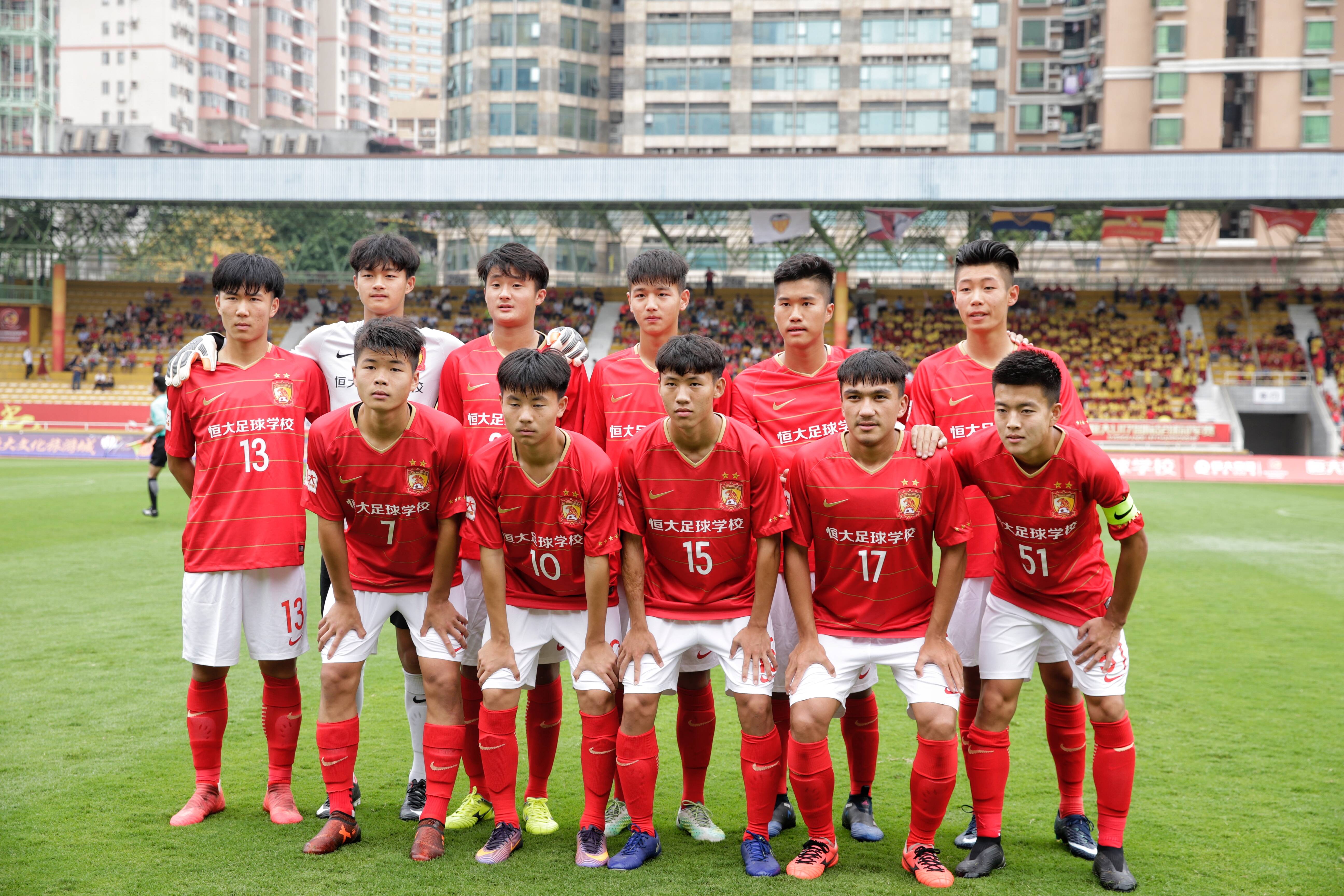 世俱杯2025-包含恒大主场痛失胜利，球队需提振士气的词条