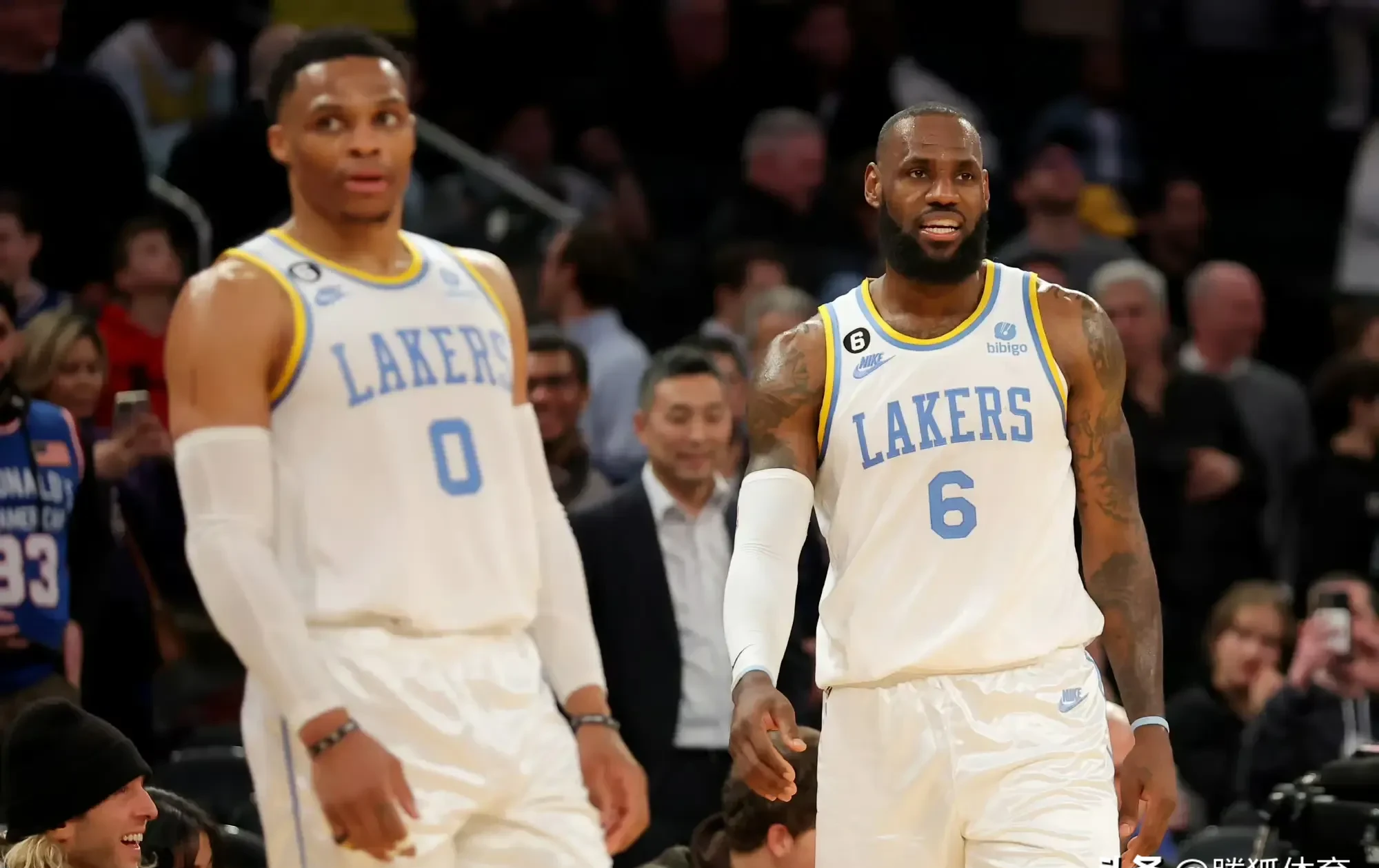 世俱杯奖金-关于勇士不敌篮网，康利独得30分的信息