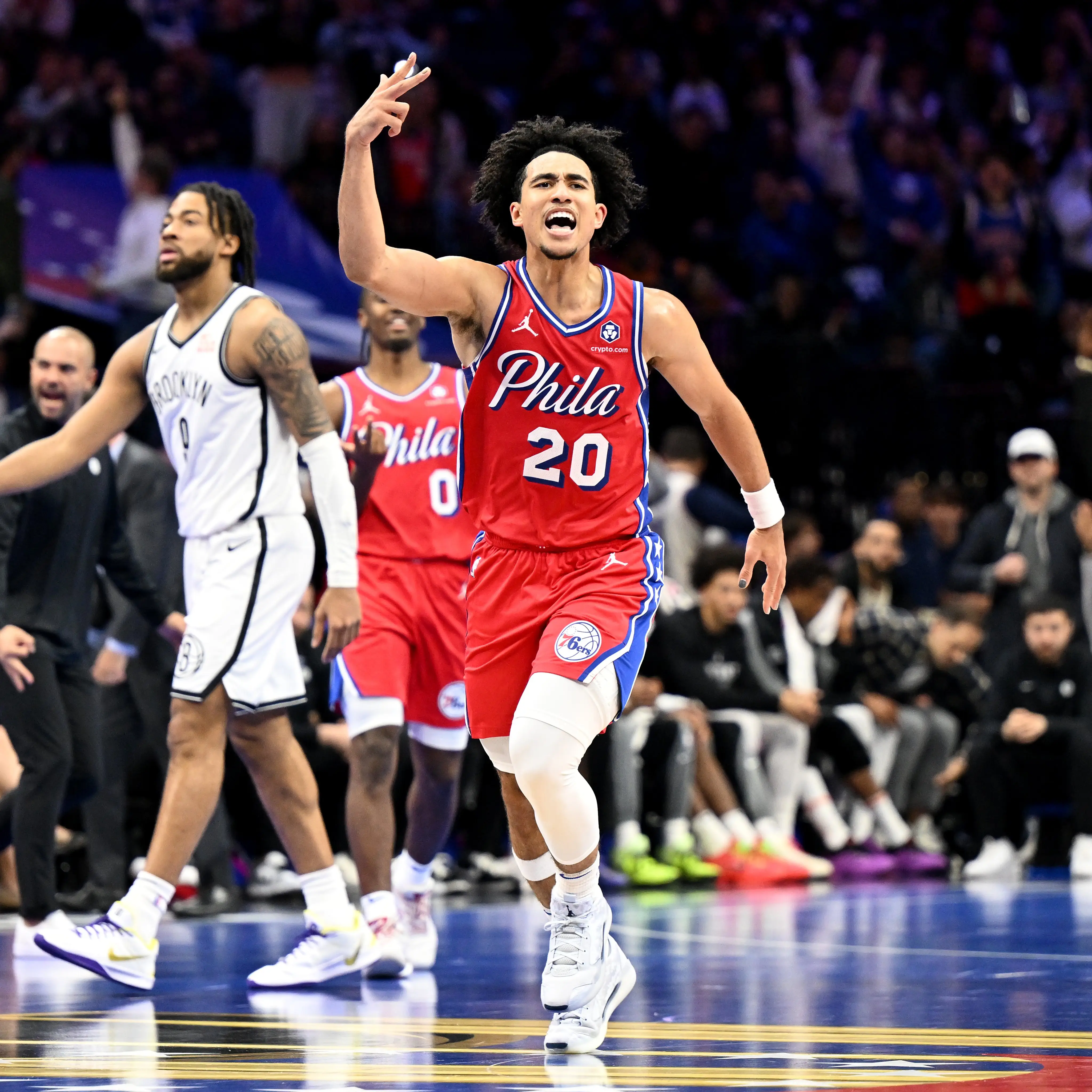 世俱杯奖金-包含76人传出核心伤退消息，球队重心调整的词条