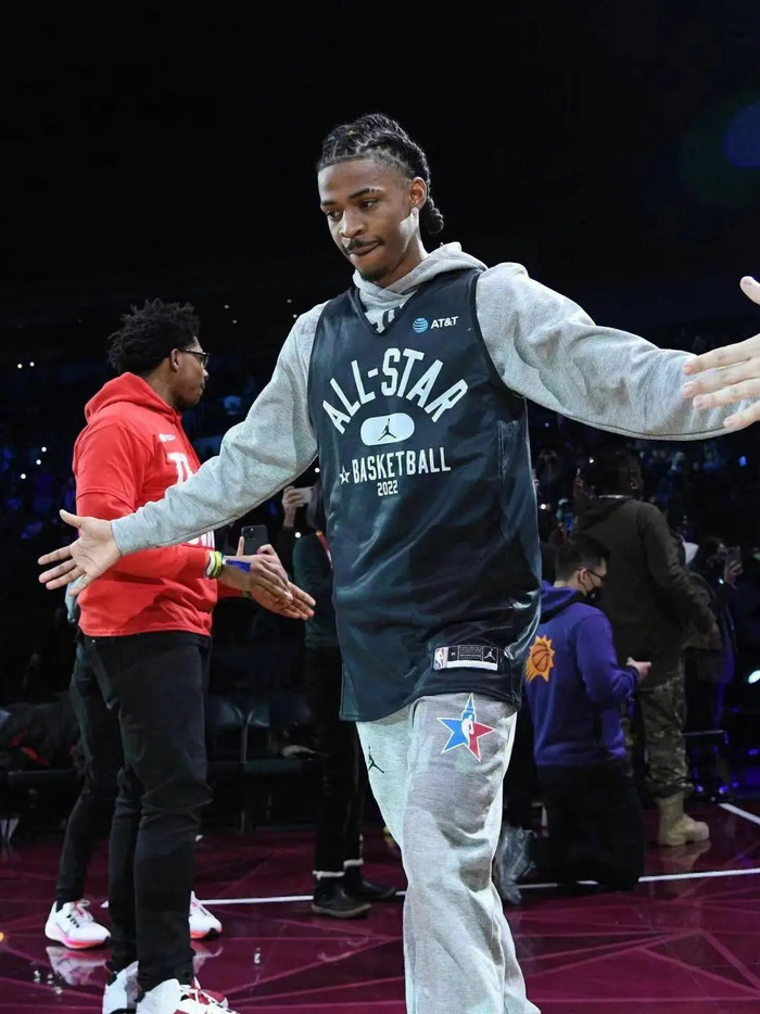 世俱杯参赛资格-新秀莫兰特登中国新闻头条