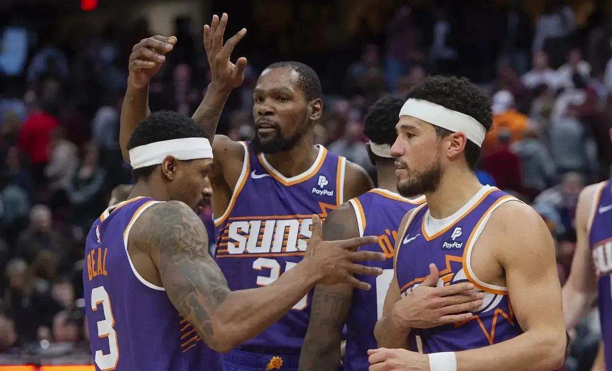 太阳队遭遇连胜,队员状态火热备战季后赛 太阳队遭遇连胜,队员状态火热备战季后赛