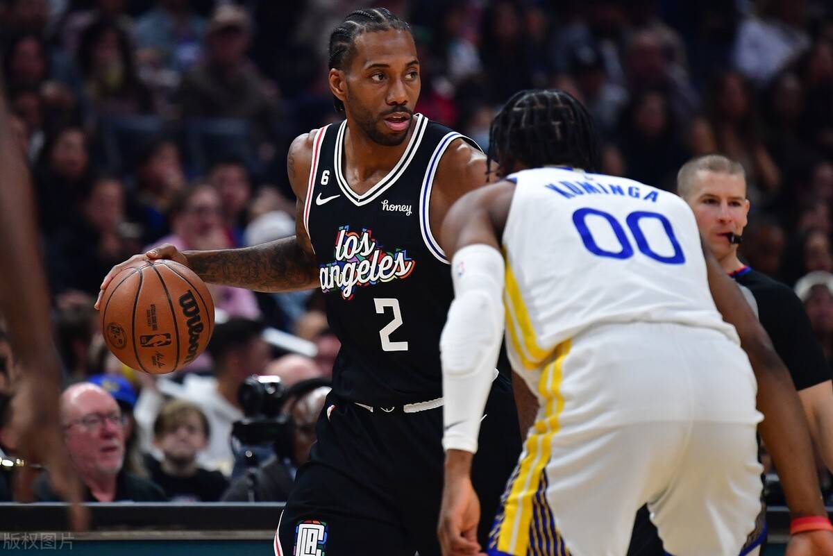 世俱杯决赛-江苏队力克青岛队,伦纳德惊艳四座的简单介绍