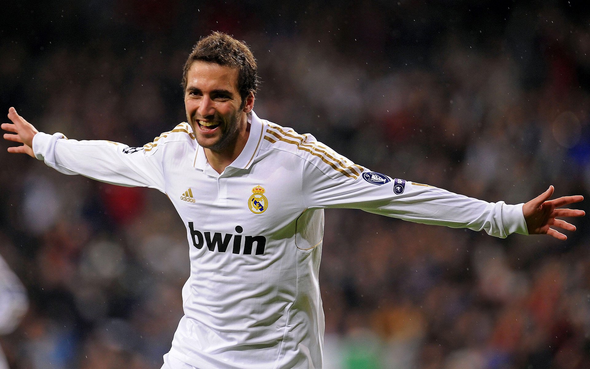 赛道惊魂夜,哈斯屠龙记与汉密尔顿迟来的火焰